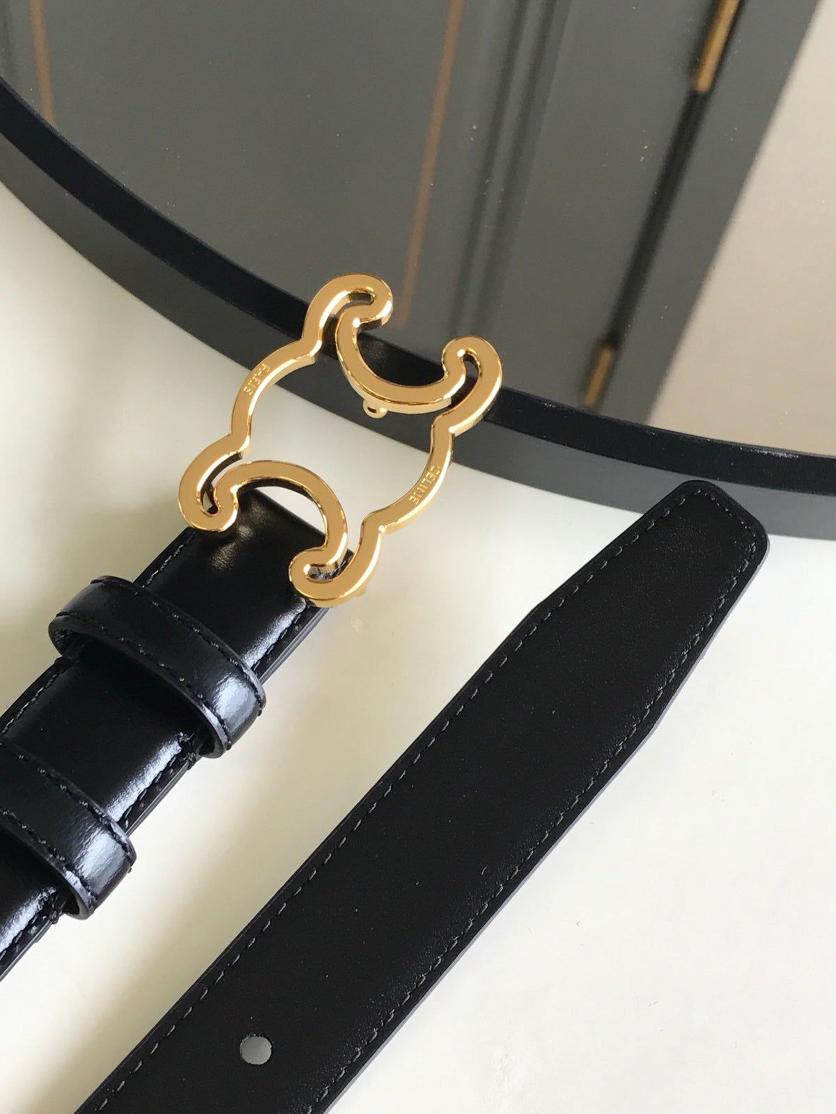 CELINE 25S BELT TRIOMPHE 25MM IN BLACK GLOSSY CALFSKIN 559675