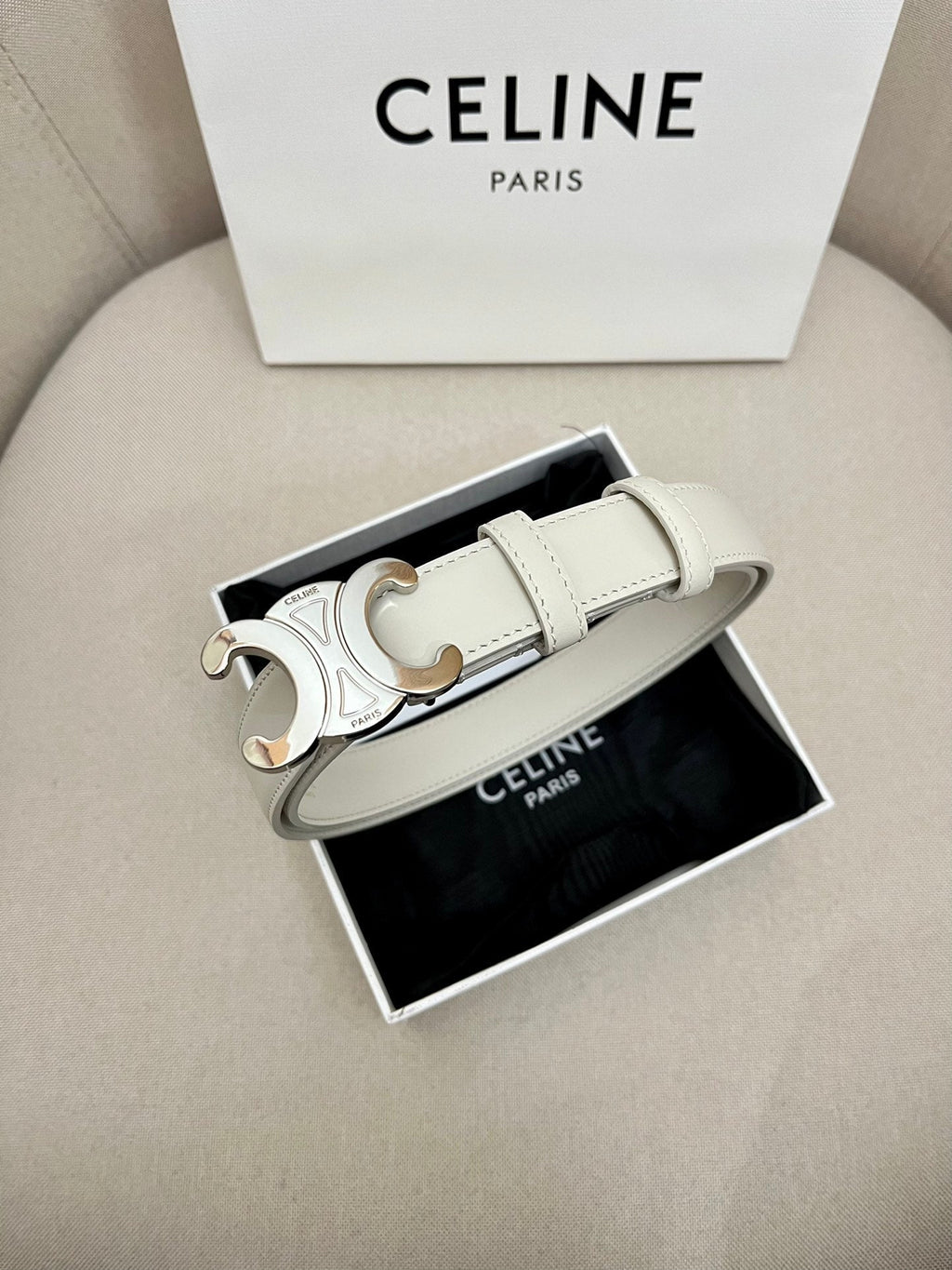CELINE 25S TRIOMPHE 25MM BELT IN WHITE CALFSKIN SILVER HARDWARE
