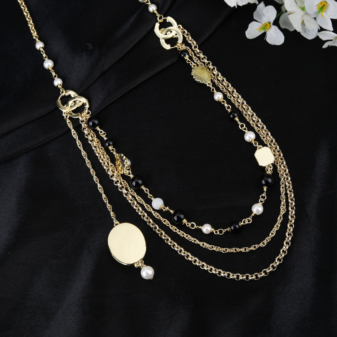 CHANEL 25S CHAIN BELT WITH PEARL 610546